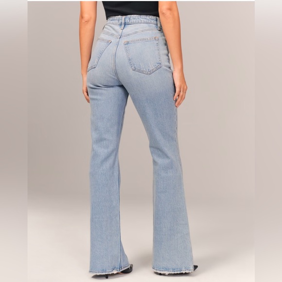 NWT Abercrombie & Fitch Stylish Blue Flared Jeans - Picture 5 of 12
